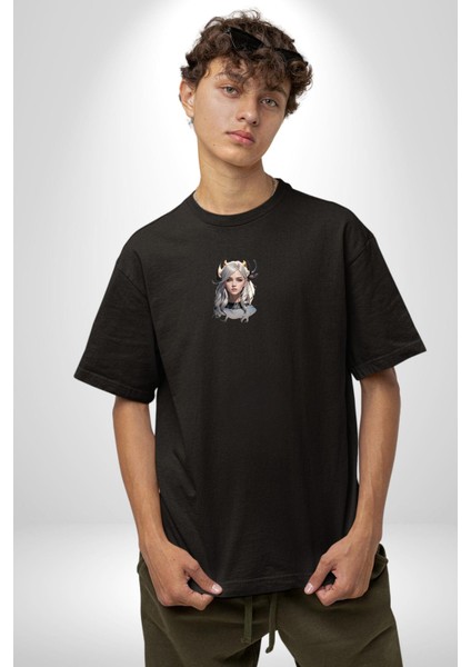 Koç Kadın Savaşcı Siyah Oversize Kadın Erkek Ön Orta Minimal Baskılı T-Shirt