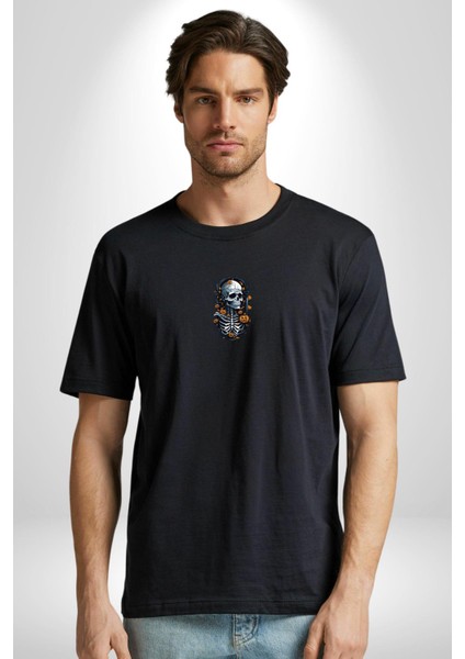 Cadılar Bayramı Kuru Kafa Siyah Oversize Kadın Erkek Ön Orta Minimal Baskılı T-Shirt fırsatları