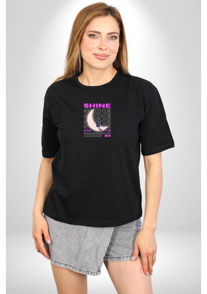 Parlayan Siyah Kedi Siyah Oversize Kadın Erkek Ön Orta Minimal Baskılı T-Shirt indirimleri