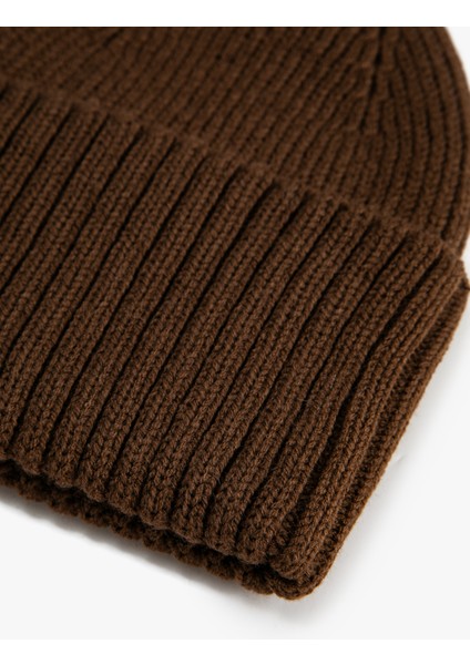 Lastikli Örgü Bere Kenarları Katlı indirimleri