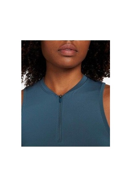 Pro Women's Drı-Fıt Crop fırsatları