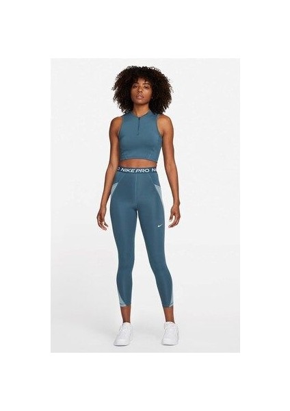 Pro Women's Drı-Fıt Crop indirimleri
