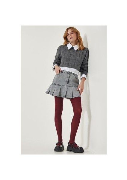 Gömlek Detaylı Mevsimlik Crop Triko Kazak Açık Gri fırsatları