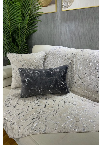 Yumuşak peluş ve şık varak detaylı bej koltuk örtüsü ve şal, 100x160 fiyatları