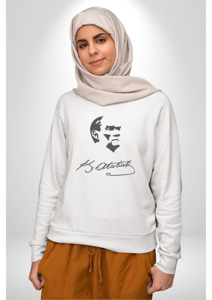 Kemal Atatürk Imza ve Silüet Kadın Erkek Beyaz Baskılı Sweatshirt indirimleri