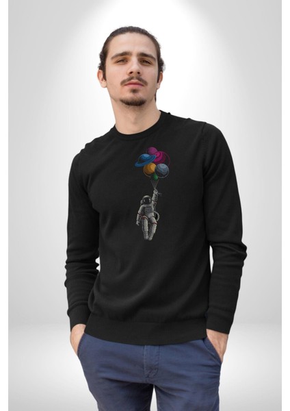 Gezegenler Balon Astronot Yükselişi Kadın Erkek Siyah Baskılı Sweatshirt