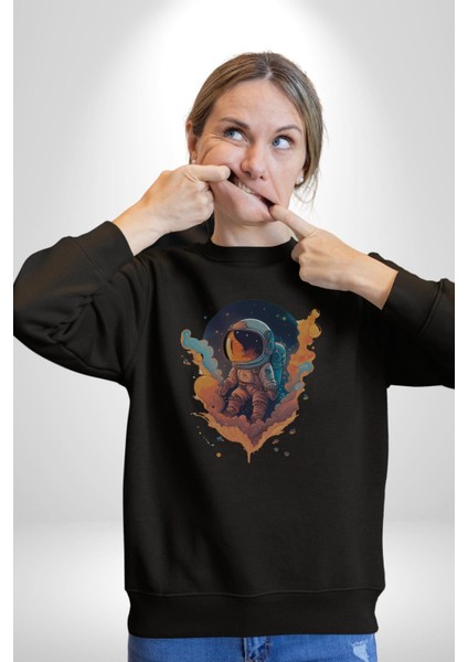 Bulutlar Astronot Uzay Kadın Erkek Siyah Baskılı Sweatshirt