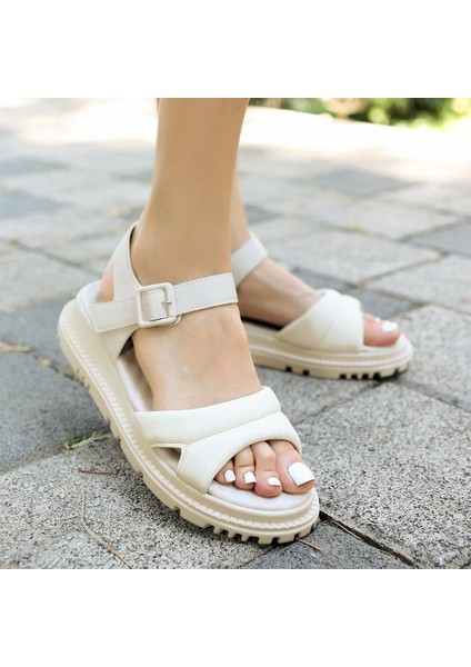 Zoar Bej Cilt Sandalet fırsatları