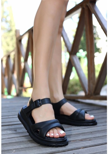 Zoar Siyah Cilt Sandalet fiyatları