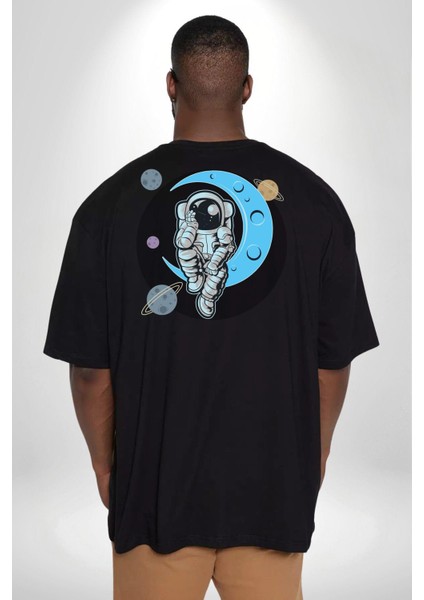Astronot Uzayda Sıkılmış Büyük Beden Siyah Tişört Kadın Erkek Ünisex Sırt Baskılı
