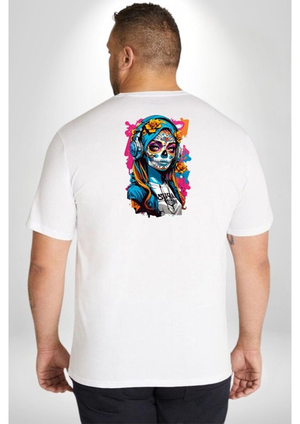 Kulaklık Müzik Dinleyen Kız Büyük Beden Beyaz Tişört Kadın Erkek Ünisex Sırt Baskılı