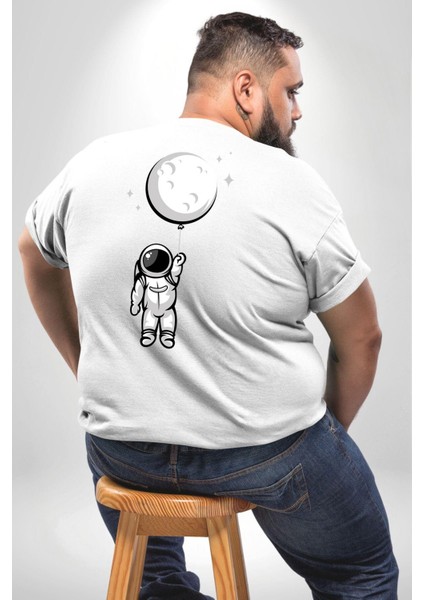 Astronot Ay Balon Büyük Beden Beyaz Tişört Kadın Erkek Ünisex Sırt Baskılı