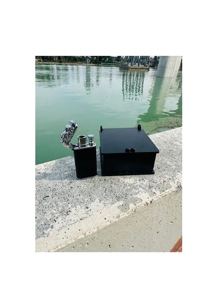 Kişiye Özel Isimli Ejderha Başlıklı Metal Çakmak & Özel Ahşap Kutu indirimleri