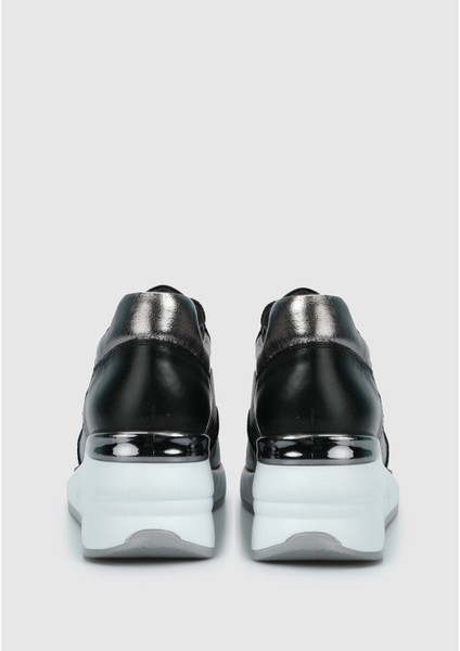 Siyah Deri Kadın Sneaker