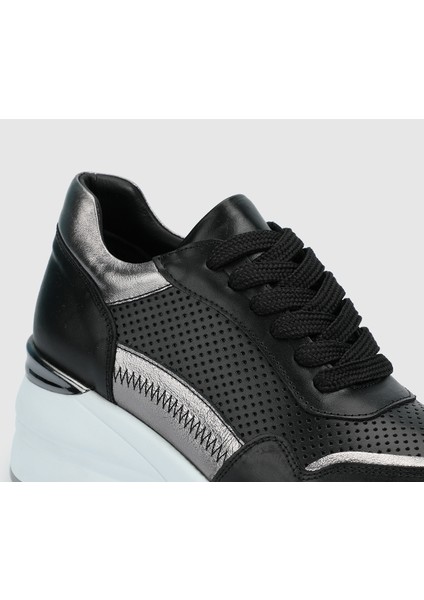 Siyah Deri Kadın Sneaker