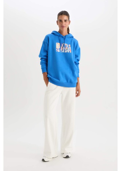 DeFactoFit NBA Wordmark Oversize Geniş Kalıp Kapüşonlu Kalın Sweatshirt A9721AX24AU