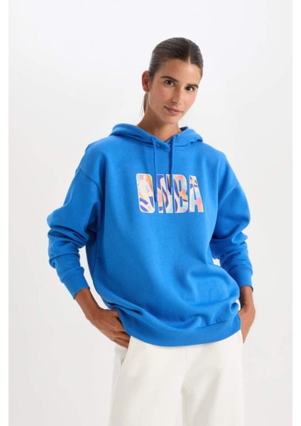 DeFactoFit NBA Wordmark Oversize Geniş Kalıp Kapüşonlu Kalın Sweatshirt A9721AX24AU