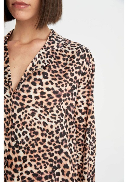 Pijama Takım Saten Leopar Desenli Uzun Kollu Üst Beli Lastikli Alt-Fall in Love E0150AX24AU indirimleri