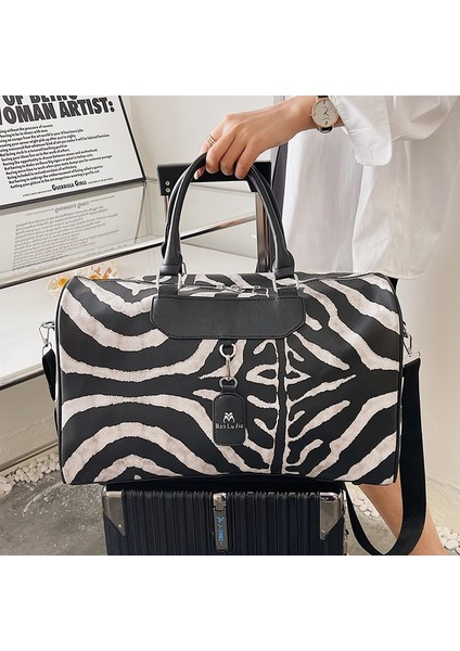 Zebra Baskılı Seyahat Çantası Unisex Büyük Kapasiteli Çanta Çapraz Vücut Su Geçirmez Bagaj Çantası (Yurt Dışından)