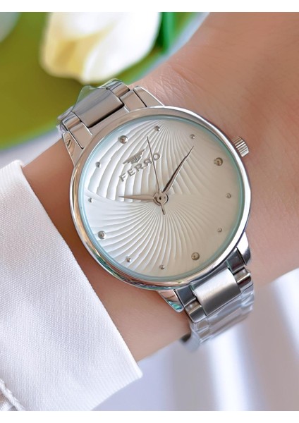 Çelik Kordon Iyon Kaplama Kasa 3 Atm Suya Dayanıklı Kadın Kol Saati+Bileklik EFL40115-YA