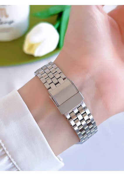 Çelik Kordon Iyon Kaplama Kasa 3 Atm Suya Dayanıklı Kadın Kol Saati+Bileklik EFL40129-YA modelleri