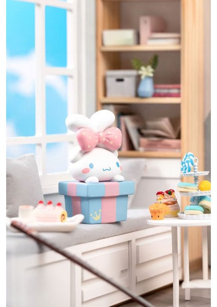 Sanrio Lisanslı Cinnamoroll Anahtarlıklı Sürpriz Figürlü Kutu Blind Box