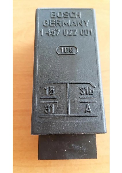 1457022001 4-Pin Manyetik Ateşleme Rölesi
