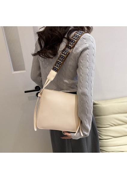 Omuz Çantası Çapraz Çanta Taşınabilir Yüksek Kaliteli Pu Pürüzsüz Malzeme Kentsel Sade Stil, Siyah (Yurt Dışından) fiyatları