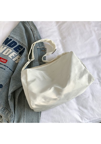 Omuz Çantası Çapraz Çanta Taşınabilir Yüksek Kaliteli Pürüzsüz Naylon Malzeme Düz Renk ve Basit Stil, Beyaz (Yurt Dışından)
