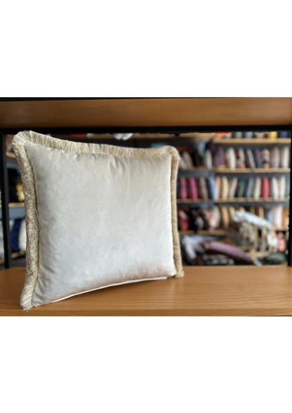 Ithal Ipek Kadife Krem Renk Püsküllü Kırlent Kılıfı 43X43CM