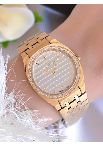 Çelik Kordon Iyon Kaplama Kasa 3 Atm Suya Dayanıklı Kadın Kol Saati+Bileklik EFL43003-B