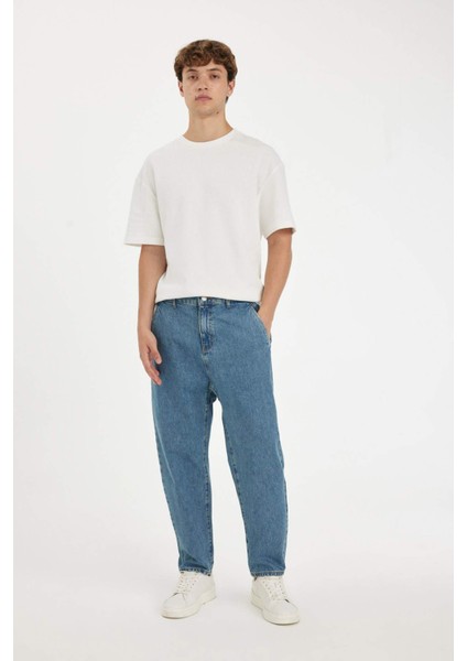 %100 Pamuk Relaxed Slouchy Fit Rahat Kesim Havuç Kalıp Normal Bel Daralan Paça Jean Kar Yıkamalı Pantolon D7562AX24AU