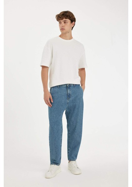 %100 Pamuk Relaxed Slouchy Fit Rahat Kesim Havuç Kalıp Normal Bel Daralan Paça Jean Kar Yıkamalı Pantolon D7562AX24AU