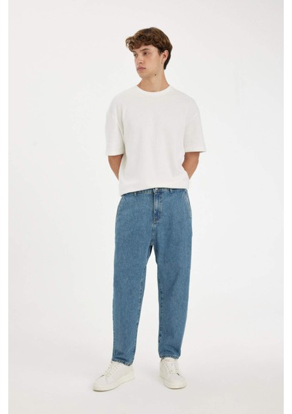 %100 Pamuk Relaxed Slouchy Fit Rahat Kesim Havuç Kalıp Normal Bel Daralan Paça Jean Kar Yıkamalı Pantolon D7562AX24AU