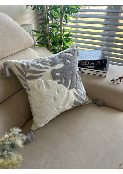 Punch Nakışlı Kırlent Kılıfı