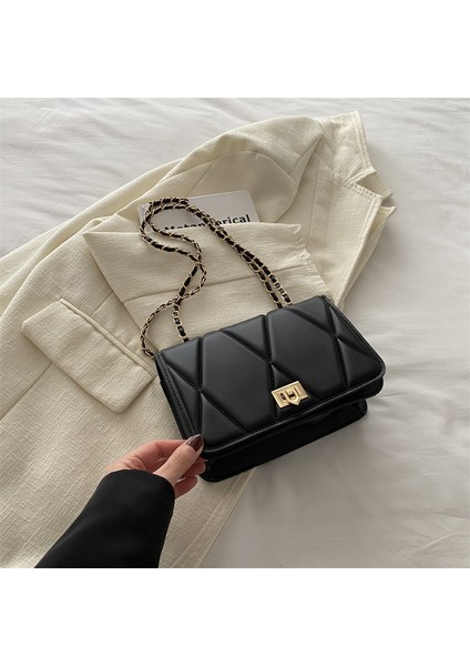 Işlemeli Iplik Zinciri Küçük Kare Çanta 2024 Yeni Stil Moda Basit Crossbody Çanta Kadınlar Için Düz Renk Retro Moda Omuz Çantası (Yurt Dışından)