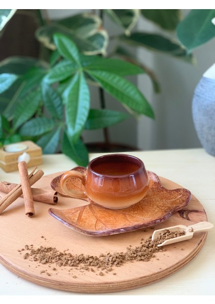 Dekoratif Yaprak Figürlü 1 Kişilik Kahve Fincanı Seti Kabak Yaprağı (Kahvekızıl) modelleri