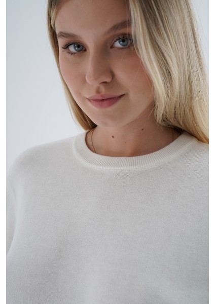 Kadın Ekru %100 Organik Pamuk Bisiklet Yaka Triko Kazak TRIST-6101