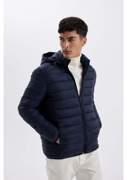 Su İtici Hafif Şişme Mont Slim Fit Dar Kesim Kapüşonlu Fermuarlı Cepli Mevsimlik N4661AZ24AU fırsatları