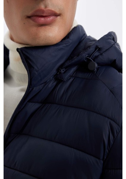 Su İtici Hafif Şişme Mont Slim Fit Dar Kesim Kapüşonlu Fermuarlı Cepli Mevsimlik N4661AZ24AU indirimleri