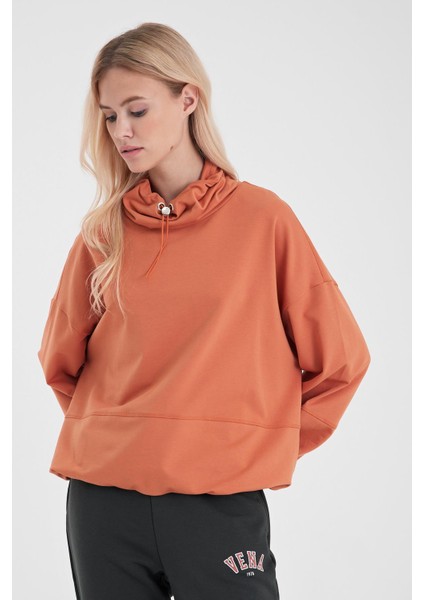 Kadın Norah Karamel Yakası Detaylı Regular Fit Sweatshirt