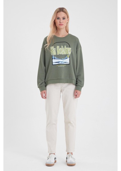 Kadın Holiday Haki Baskılı Sweatshirt modelleri