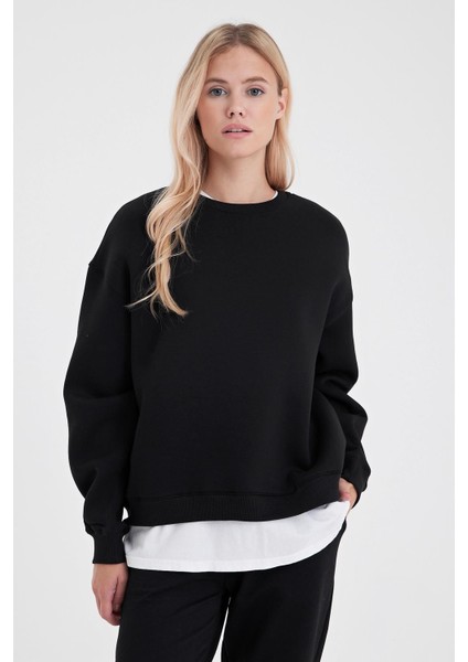 Kadın Rhona Siyah Bisiklet Yaka Regular Fit 3 Iplik Sweatshirt
