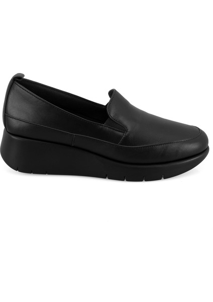 Kailey Siyah Kadın Aerocomfort Deri Günlük Ayakkabı fiyatları