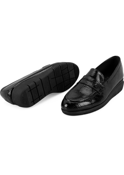 Haylie Siyah Kadın Aerocomfort Kroko Baskılı Deri Günlük Ayakkabı fırsatları