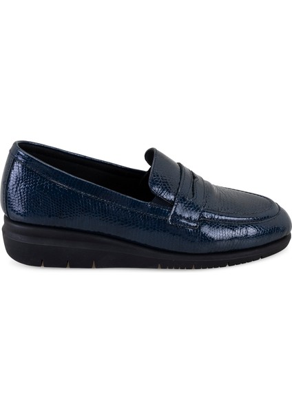 Haylie Lacivert Kadın Aerocomfort Kroko Baskılı Deri Günlük Ayakkabı fiyatları
