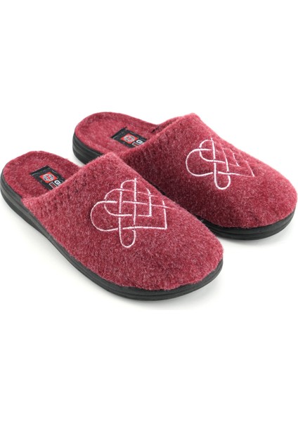 Kadın Kışlık Keçe Nakışlı Kalp Tasarım Ev Bahçe Terlik modelleri