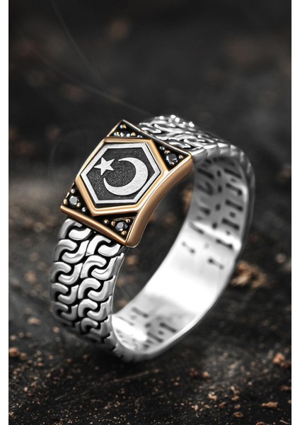 Erkek Gümüş Yüzük -Zirkon Taşlı Ay Yıldız Işlemeli Sarmal Model Erkek Yüzük