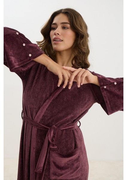 Kadın Uzun Kadife Mürdüm Sabahlık C5T6N1O61 fırsatları