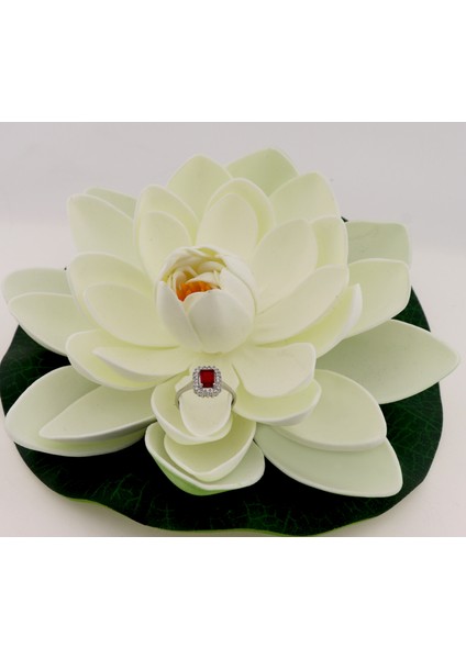 925 Ayar Gümüş Kırmızı Baget Taşlı Anturaj Yüzük fiyatları